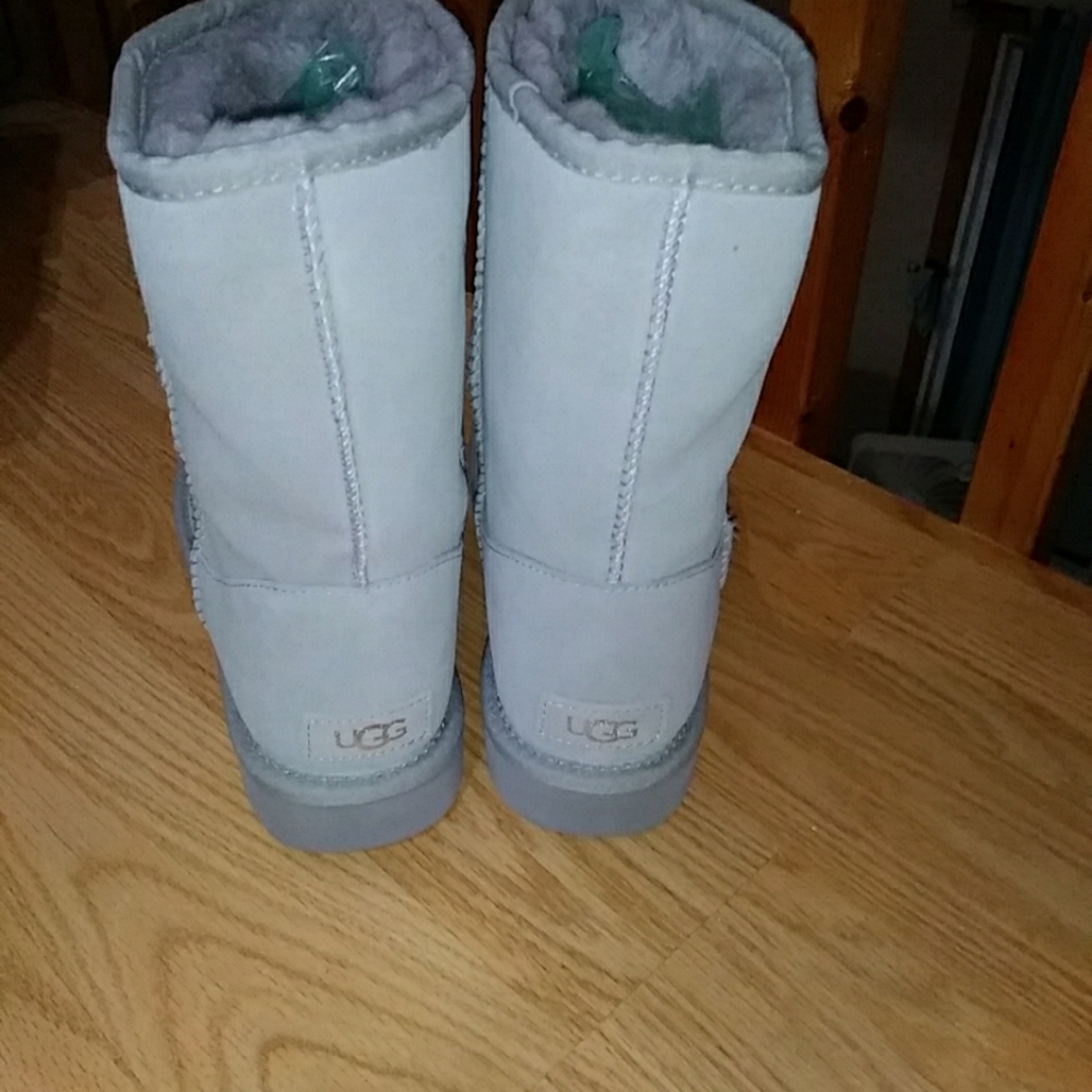 UGG Sequin Star Boot NWT - Picture 4 of 9